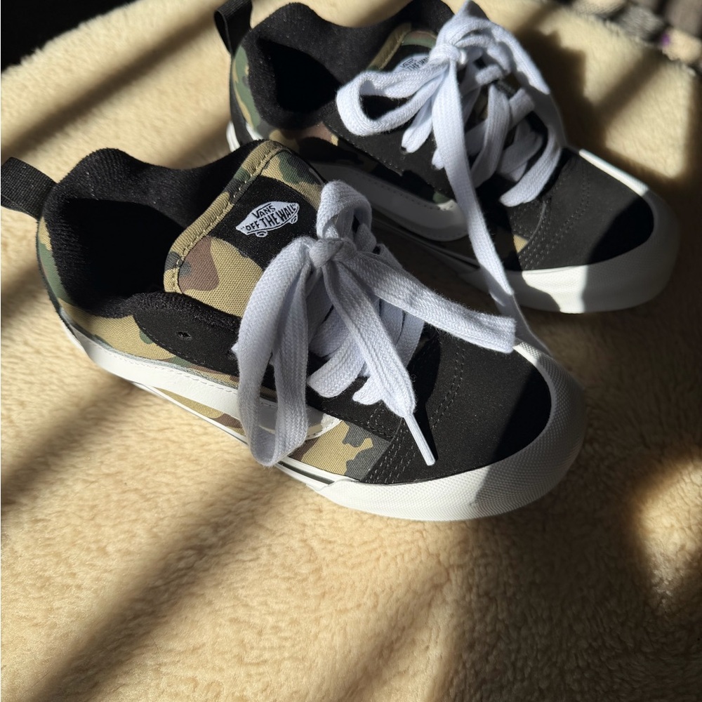 NWOT Vans Kids Knu School Camouflage Sneakers